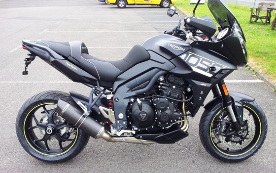 Umgebautes Motorrad Triumph Tiger Sport 1050 von Motorradhaus Löhmer GmbH - Bild 2 Umgebautes Motorrad Triumph Tiger Sport 1050 von Motorradhaus Löhmer GmbH - Bild 2