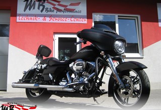 Harley-Davidson Street Glide FLHX Harley-Davidson Street Glide FLHX