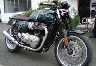 Triumph Thruxton 1200
