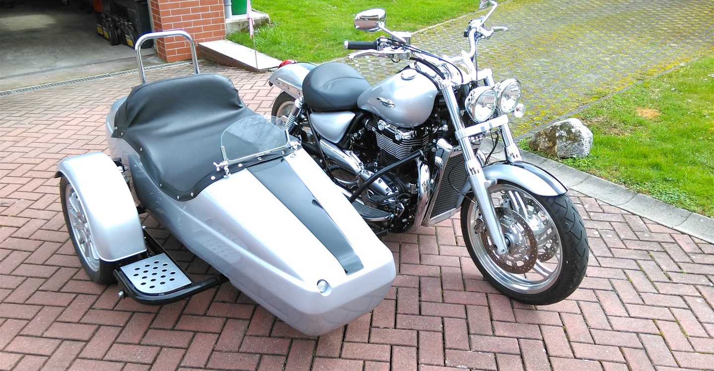 Umbgebautes Motorrad Triumph Thunderbird
