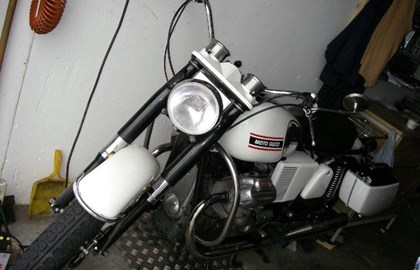 Moto Guzzi V7 Spezial Custom Bike