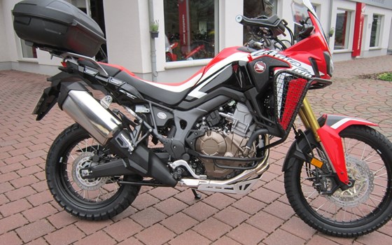Umgebautes Motorrad Honda CRF1000L Africa Twin von Zweiradtechnik Jörg Schlieter - Bild 1 Umgebautes Motorrad Honda CRF1000L Africa Twin von Zweiradtechnik Jörg Schlieter - Bild 1