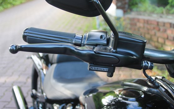 Umgebautes Motorrad Harley-Davidson CVO Breakout FXSBSE von X-Trem Custombikes - Bild 17 Umgebautes Motorrad Harley-Davidson CVO Breakout FXSBSE von X-Trem Custombikes - Bild 17