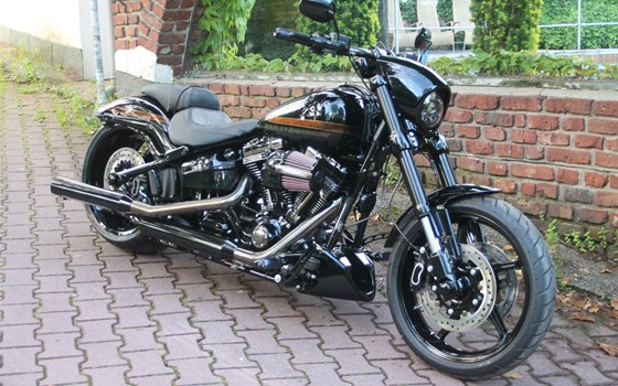 Umgebautes Motorrad Harley-Davidson CVO Breakout FXSBSE von X-Trem Custombikes - Bild 6 Umgebautes Motorrad Harley-Davidson CVO Breakout FXSBSE von X-Trem Custombikes - Bild 6
