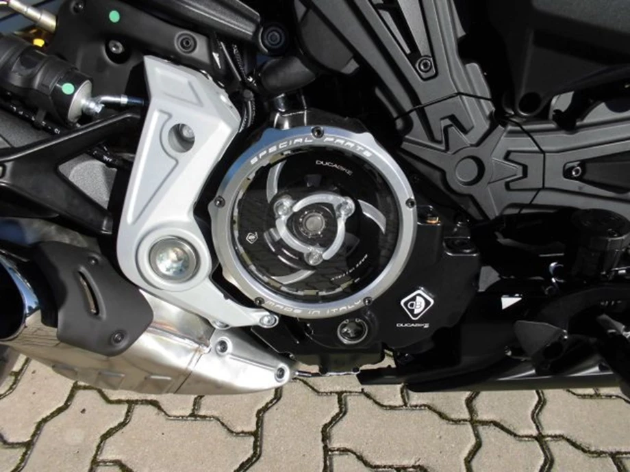 Umbgebautes Motorrad Ducati XDiavel Bild 5: Umbgebautes Motorrad Ducati XDiavel