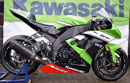 Kawasaki ZX-10 Custom Bike