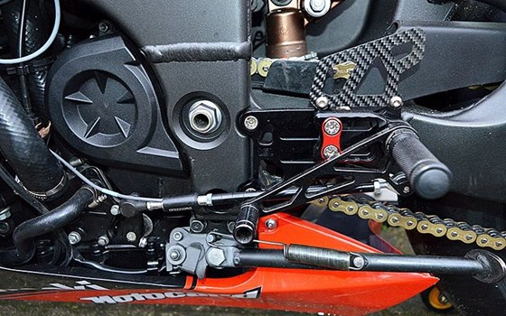 Umgebautes Motorrad Kawasaki ZX-10 von Kawasaki Hamburg - Bild 15