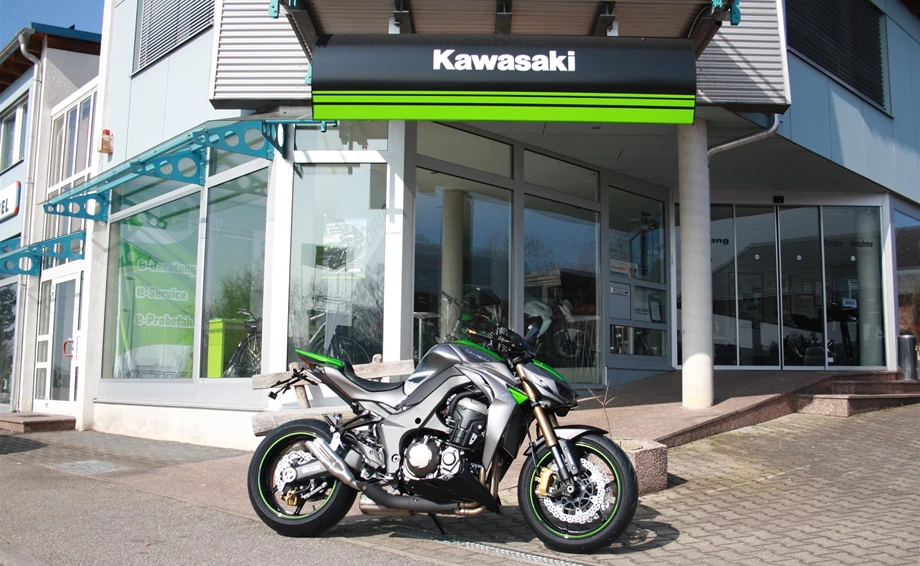 Umbgebautes Motorrad Kawasaki Z1000 Bild 1: Umbgebautes Motorrad Kawasaki Z1000