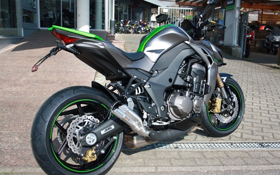 Umgebautes Motorrad Kawasaki Z1000 von Zweirad Waibel GmbH & Co. KG - Bild 3 Umgebautes Motorrad Kawasaki Z1000 von Zweirad Waibel GmbH & Co. KG - Bild 3