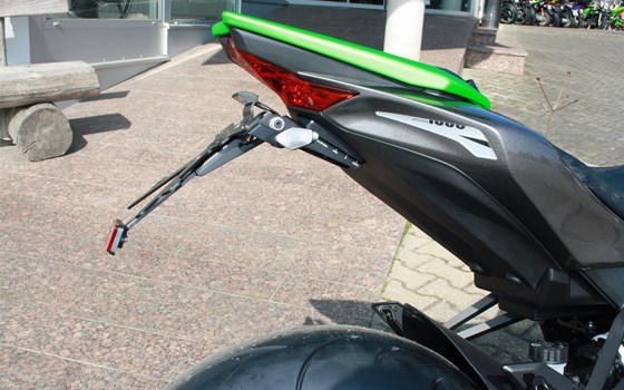 Umgebautes Motorrad Kawasaki Z1000 von Zweirad Waibel GmbH & Co. KG - Bild 9 Umgebautes Motorrad Kawasaki Z1000 von Zweirad Waibel GmbH & Co. KG - Bild 9