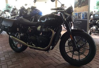 Triumph Street Twin