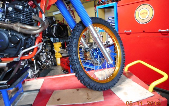 Umgebautes Motorrad Honda XR 600 R von HK-Technik Kemeter OG - Bild 16 Umgebautes Motorrad Honda XR 600 R von HK-Technik Kemeter OG - Bild 16