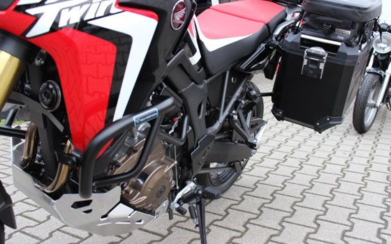 Umgebautes Motorrad Honda CRF1000L Africa Twin von Auto-und Motorradhaus Bürstadt GmbH - Bild 10