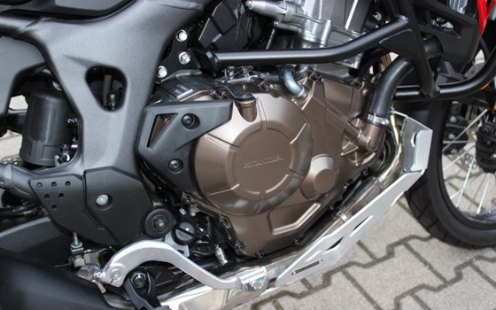 Umgebautes Motorrad Honda CRF1000L Africa Twin von Auto-und Motorradhaus Bürstadt GmbH - Bild 11