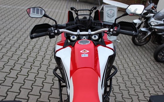 Umgebautes Motorrad Honda CRF1000L Africa Twin von Auto-und Motorradhaus Bürstadt GmbH - Bild 19