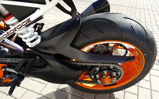 Umgebautes Motorrad KTM 1290 Super Duke R von motoroox GmbH - Bild 5 Umgebautes Motorrad KTM 1290 Super Duke R von motoroox GmbH - Bild 5
