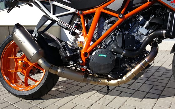 Umgebautes Motorrad KTM 1290 Super Duke R von motoroox GmbH - Bild 7 Umgebautes Motorrad KTM 1290 Super Duke R von motoroox GmbH - Bild 7