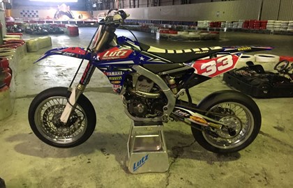 Yamaha YZ450F Custom Bike