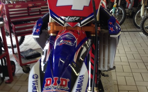 Umgebautes Motorrad Yamaha YZ450F von Lutz-Motorsport - Bild 4 Umgebautes Motorrad Yamaha YZ450F von Lutz-Motorsport - Bild 4