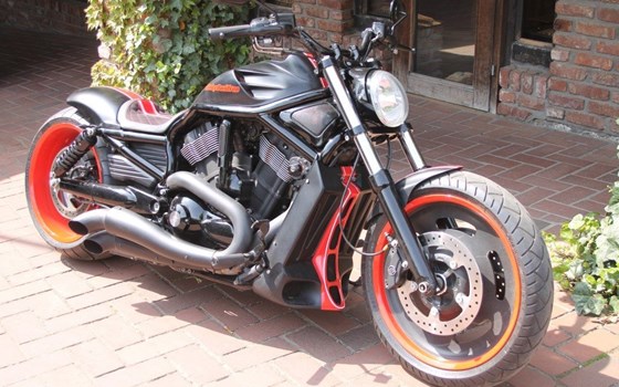 Umgebautes Motorrad Harley-Davidson Night Rod Special VRSCDX von X-Trem Custombikes - Bild 14 Umgebautes Motorrad Harley-Davidson Night Rod Special VRSCDX von X-Trem Custombikes - Bild 14