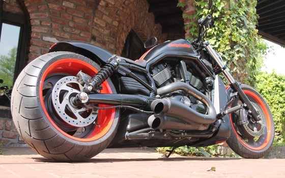 Umgebautes Motorrad Harley-Davidson Night Rod Special VRSCDX von X-Trem Custombikes - Bild 18 Umgebautes Motorrad Harley-Davidson Night Rod Special VRSCDX von X-Trem Custombikes - Bild 18