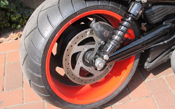 Umgebautes Motorrad Harley-Davidson Night Rod Special VRSCDX von X-Trem Custombikes - Bild 19 Umgebautes Motorrad Harley-Davidson Night Rod Special VRSCDX von X-Trem Custombikes - Bild 19