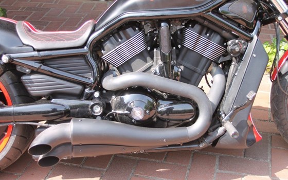 Umgebautes Motorrad Harley-Davidson Night Rod Special VRSCDX von X-Trem Custombikes - Bild 21 Umgebautes Motorrad Harley-Davidson Night Rod Special VRSCDX von X-Trem Custombikes - Bild 21