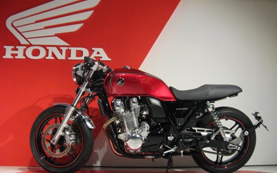 Umgebautes Motorrad Honda CB 1100 von Zweirad Gebhardt GmbH - Bild 1 Umgebautes Motorrad Honda CB 1100 von Zweirad Gebhardt GmbH - Bild 1