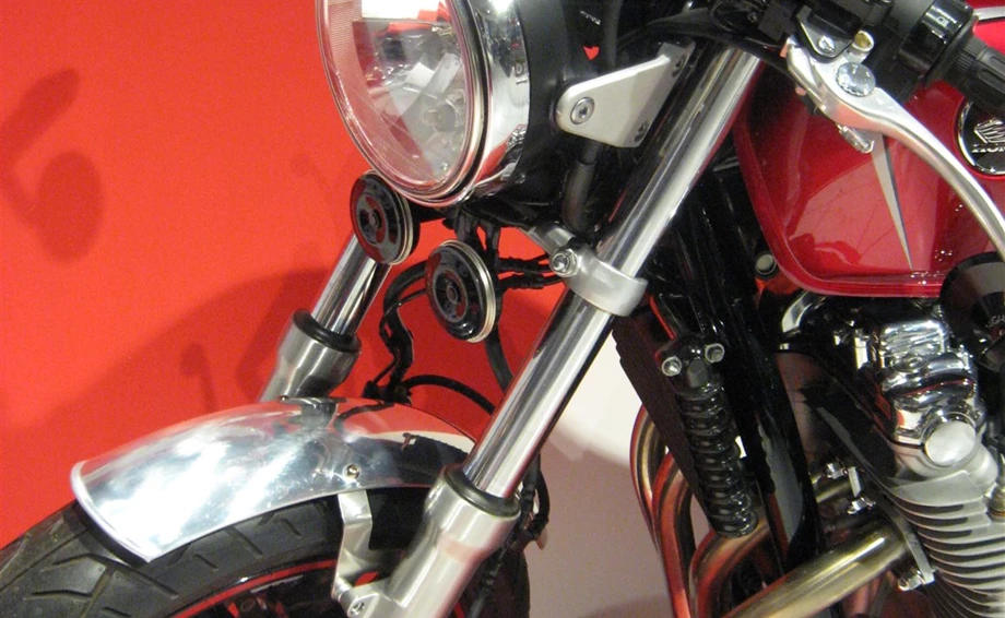 Umbgebautes Motorrad Honda CB 1100 Bild 11: Umbgebautes Motorrad Honda CB 1100