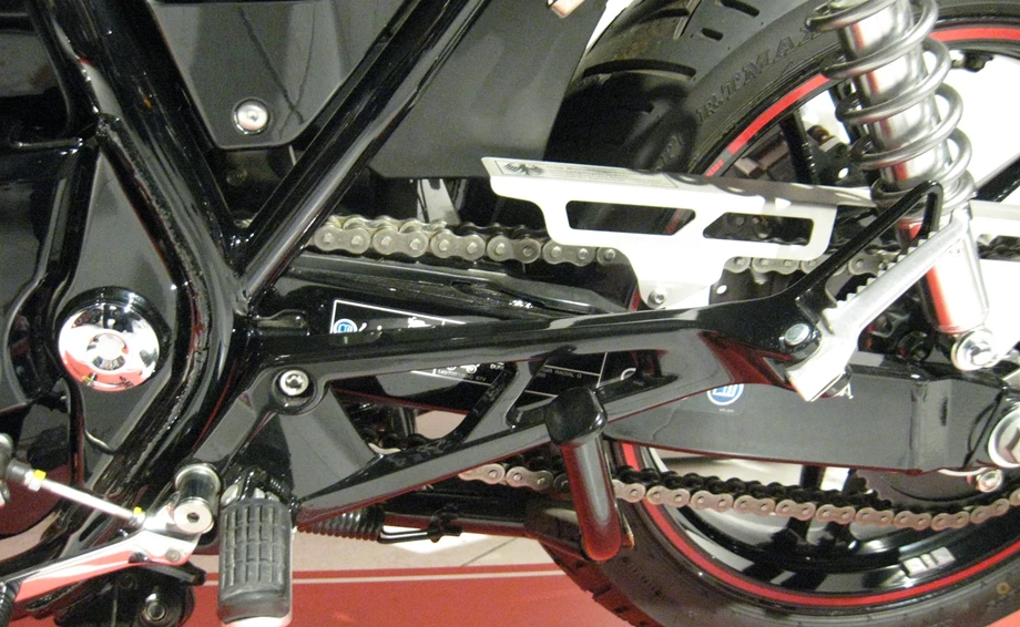 Umbgebautes Motorrad Honda CB 1100 Bild 3: Umbgebautes Motorrad Honda CB 1100