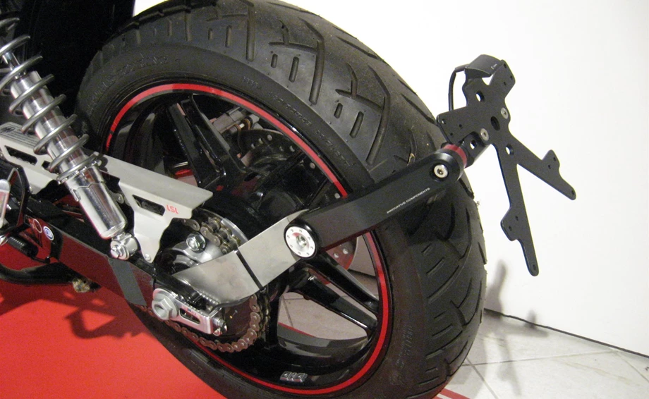 Umbgebautes Motorrad Honda CB 1100 Bild 5: Umbgebautes Motorrad Honda CB 1100