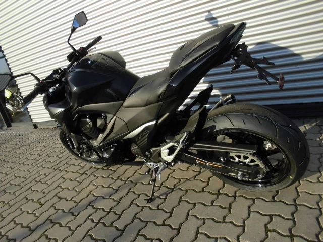 Umbgebautes Motorrad Kawasaki Z 800 e Bild 18: Umbgebautes Motorrad Kawasaki Z 800 e