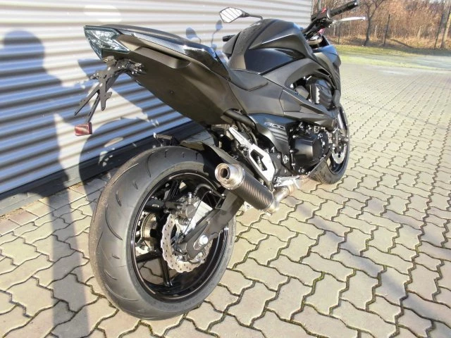 Umbgebautes Motorrad Kawasaki Z 800 e Bild 2: Umbgebautes Motorrad Kawasaki Z 800 e