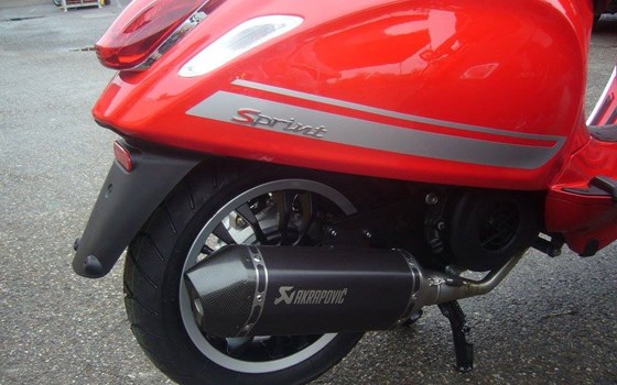 Umgebautes Motorrad Vespa GTS 300 i.e. von Cityroller GmbH - Bild 8 Umgebautes Motorrad Vespa GTS 300 i.e. von Cityroller GmbH - Bild 8