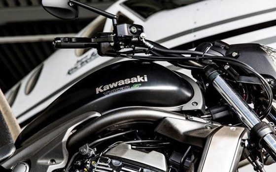 Umgebautes Motorrad Kawasaki Vulcan S von Böning Motorräder - Bild 6 Umgebautes Motorrad Kawasaki Vulcan S von Böning Motorräder - Bild 6