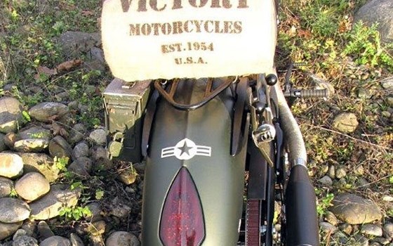 Umgebautes Motorrad Victory Gunner von Böning Motorräder - Bild 2 Umgebautes Motorrad Victory Gunner von Böning Motorräder - Bild 2