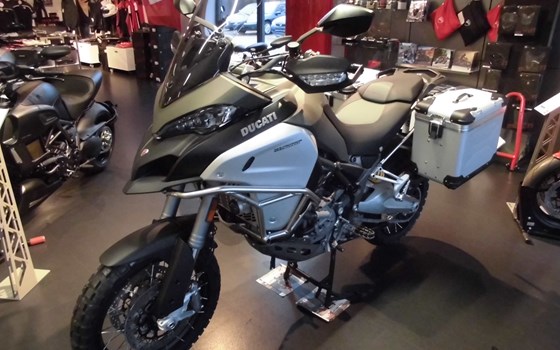 Umgebautes Motorrad Ducati Multistrada 1200 Enduro von Team Wahlers GmbH - Bild 10 Umgebautes Motorrad Ducati Multistrada 1200 Enduro von Team Wahlers GmbH - Bild 10