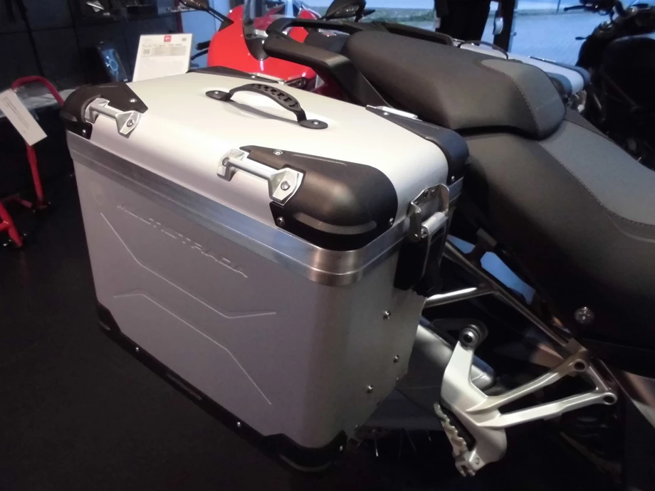 Umbgebautes Motorrad Ducati Multistrada 1200 Enduro Bild 3: Umbgebautes Motorrad Ducati Multistrada 1200 Enduro