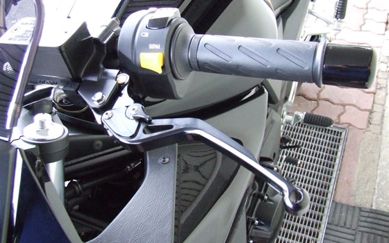 Umgebautes Motorrad Suzuki Bandit 1250S von Suhrau's Motorshop - Bild 8 Umgebautes Motorrad Suzuki Bandit 1250S von Suhrau's Motorshop - Bild 8