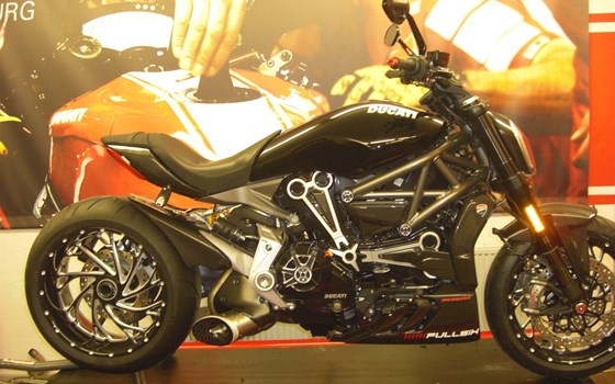 Umgebautes Motorrad Ducati XDiavel S von Braunbart Heribert Kilian GmbH - DUCATI SALZBURG - Bild 1 Umgebautes Motorrad Ducati XDiavel S von Braunbart Heribert Kilian GmbH - DUCATI SALZBURG - Bild 1