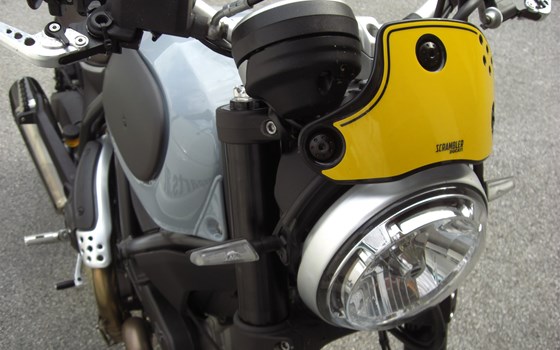 Umgebautes Motorrad Ducati Scrambler Icon von Braunbart Heribert Kilian GmbH - DUCATI SALZBURG - Bild 9 Umgebautes Motorrad Ducati Scrambler Icon von Braunbart Heribert Kilian GmbH - DUCATI SALZBURG - Bild 9
