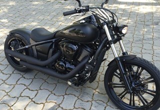 Kawasaki VN 900 Custom