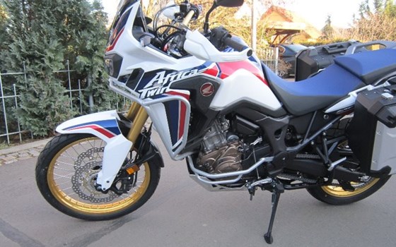 Umgebautes Motorrad Honda CRF1000L Africa Twin von Zweiradtechnik Jörg Schlieter - Bild 5 Umgebautes Motorrad Honda CRF1000L Africa Twin von Zweiradtechnik Jörg Schlieter - Bild 5
