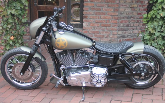 Umgebautes Motorrad Harley-Davidson Dyna Low Rider FXDL von X-Trem Custombikes - Bild 17 Umgebautes Motorrad Harley-Davidson Dyna Low Rider FXDL von X-Trem Custombikes - Bild 17