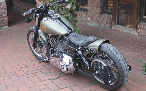 Umgebautes Motorrad Harley-Davidson Dyna Low Rider FXDL von X-Trem Custombikes - Bild 20 Umgebautes Motorrad Harley-Davidson Dyna Low Rider FXDL von X-Trem Custombikes - Bild 20