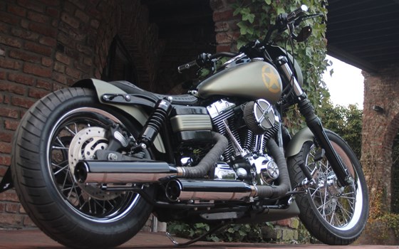 Umgebautes Motorrad Harley-Davidson Dyna Low Rider FXDL von X-Trem Custombikes - Bild 3 Umgebautes Motorrad Harley-Davidson Dyna Low Rider FXDL von X-Trem Custombikes - Bild 3