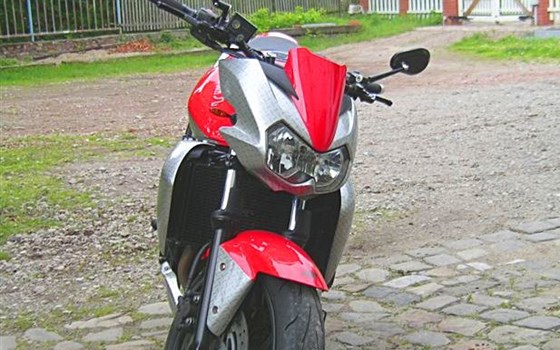 Umgebautes Motorrad Kawasaki Z 750 von Motorradsport Schadenberg GbR - Bild 1 Umgebautes Motorrad Kawasaki Z 750 von Motorradsport Schadenberg GbR - Bild 1