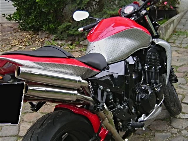 Umbgebautes Motorrad Kawasaki Z 750 Bild 4: Umbgebautes Motorrad Kawasaki Z 750