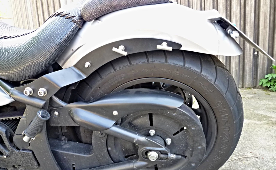 Umbgebautes Motorrad Kawasaki VN 2000 Bild 5: Umbgebautes Motorrad Kawasaki VN 2000