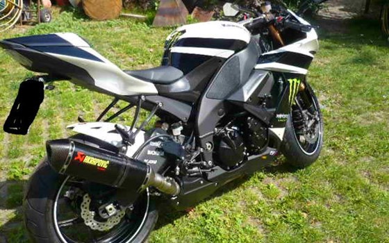 Umgebautes Motorrad Kawasaki Ninja ZX-10R von Motorradsport Schadenberg GbR - Bild 5 Umgebautes Motorrad Kawasaki Ninja ZX-10R von Motorradsport Schadenberg GbR - Bild 5